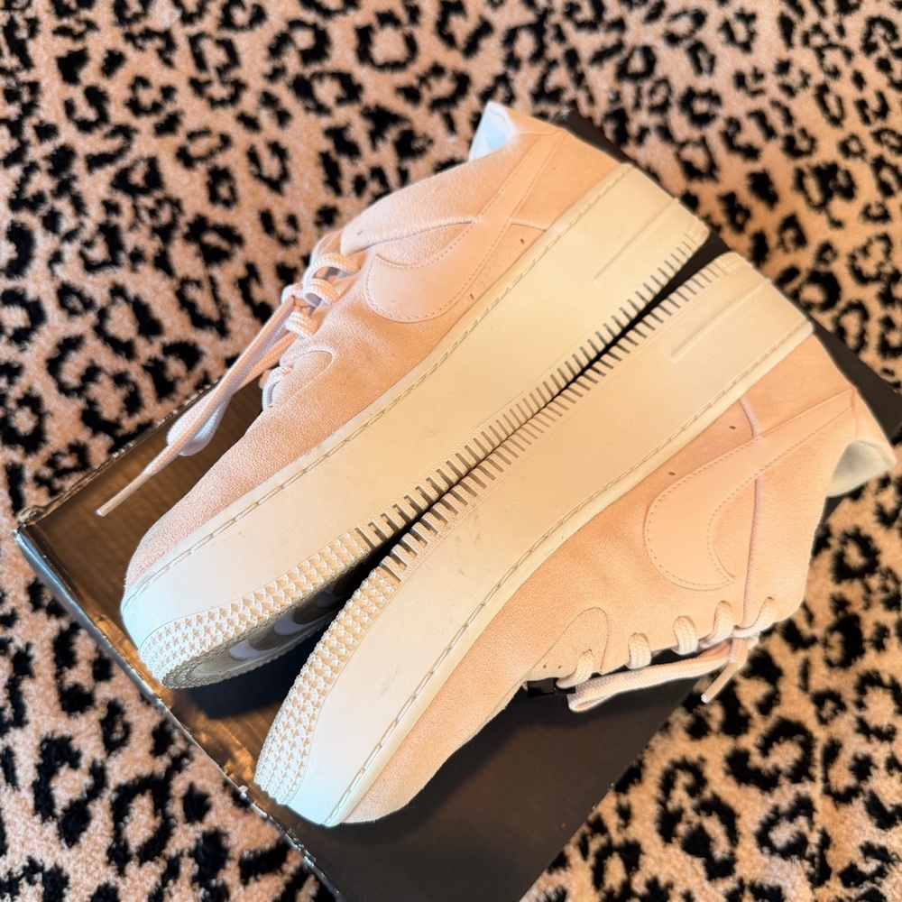 Women’s Air Force Sage Low - Picture 4 of 7